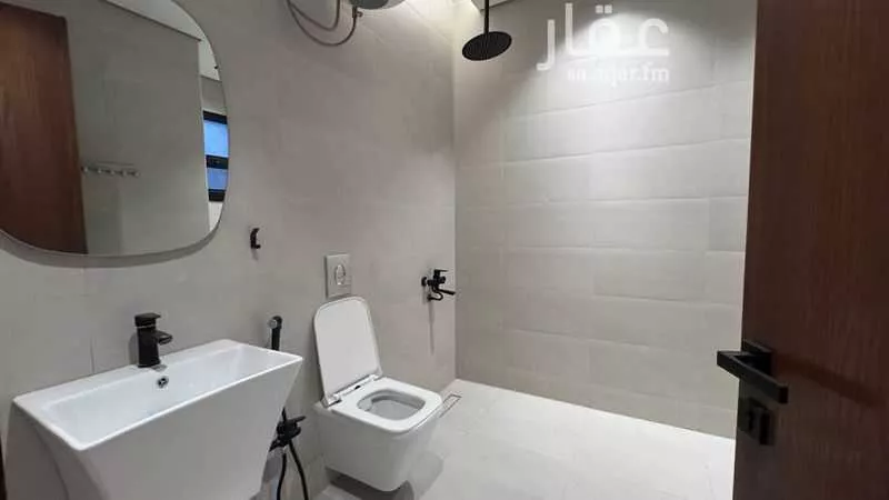 4 bedroom apartment in Al Aridh, Riyadh 17