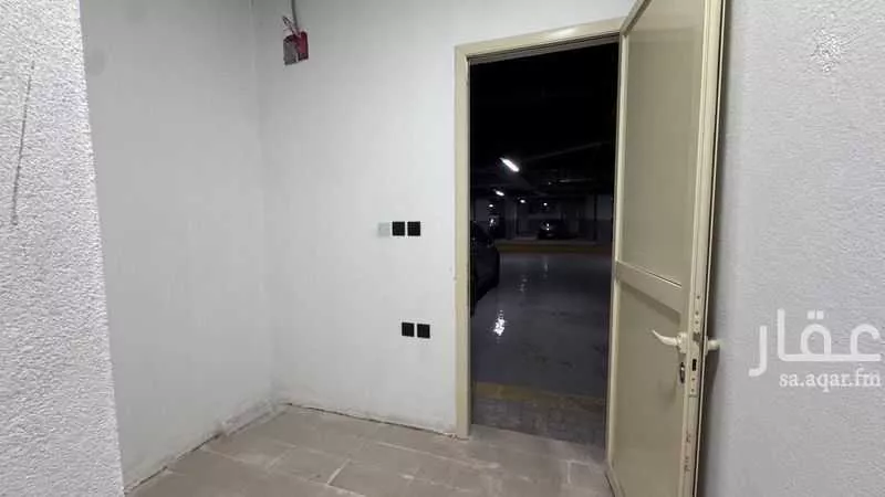4 bedroom apartment in Al Aridh, Riyadh 15