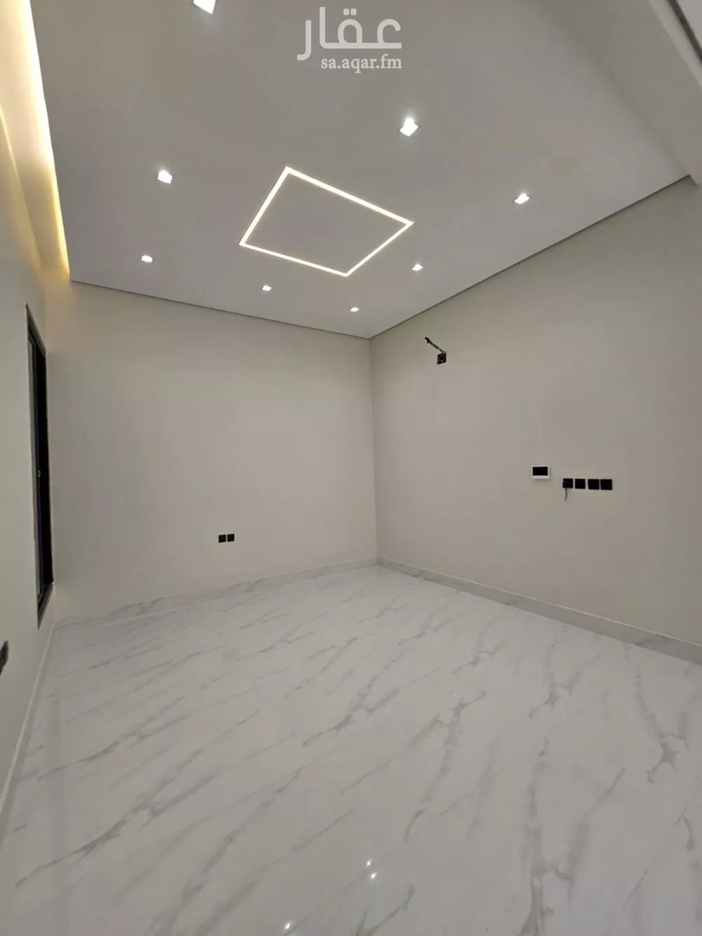 4 bedroom floor in Al Hazm 5