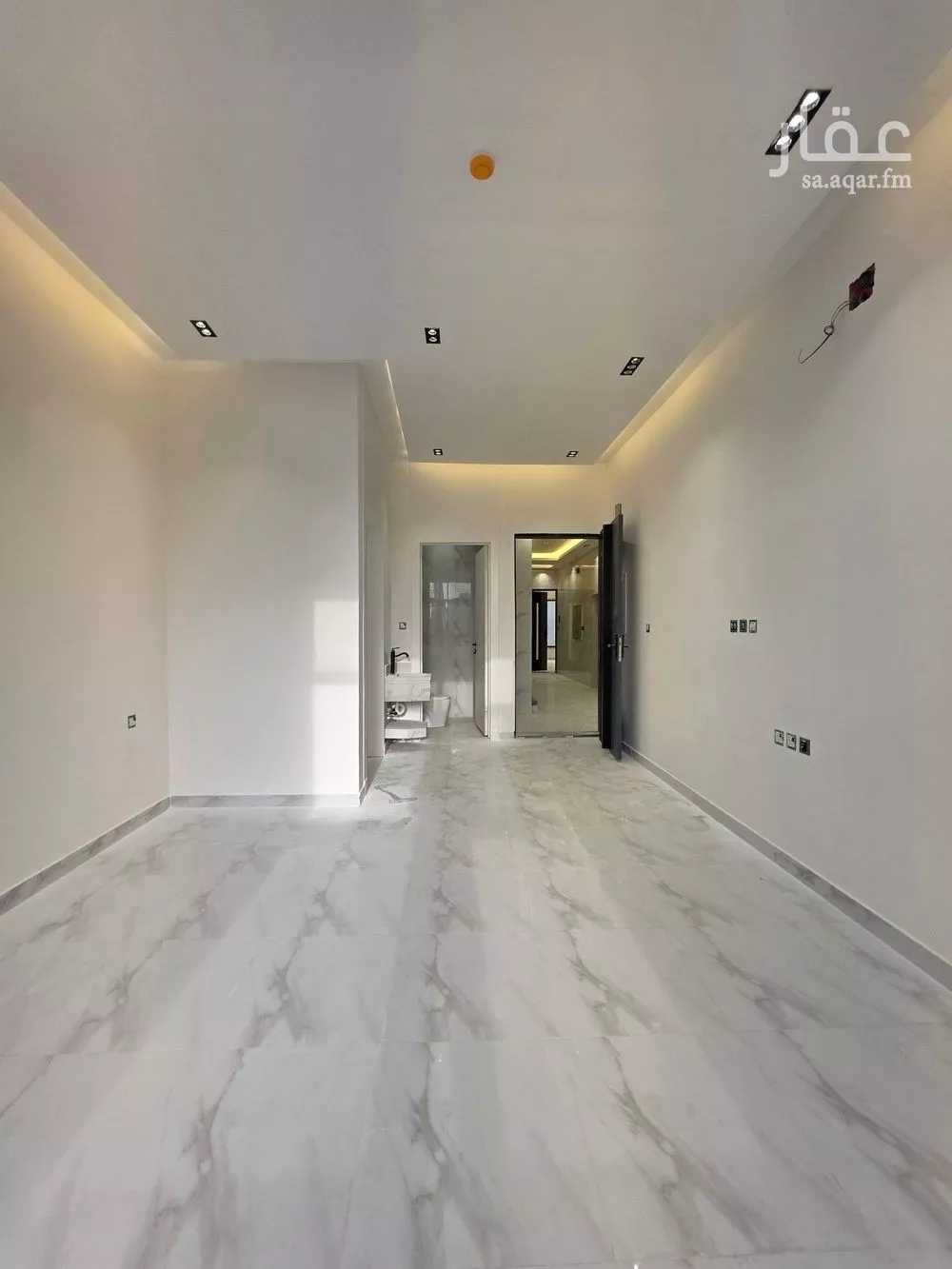 3 bedroom apartment in Al Zahrah, Riyadh 8