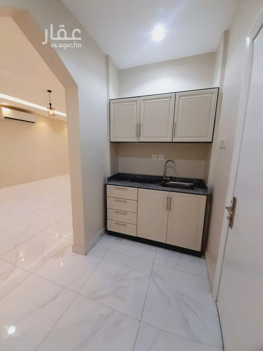 1 bedroom apartment in Al Olaya, Riyadh 4