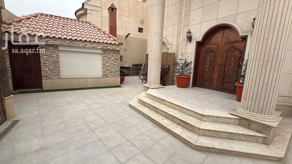 فيلا 10 غرف في الروابي 3