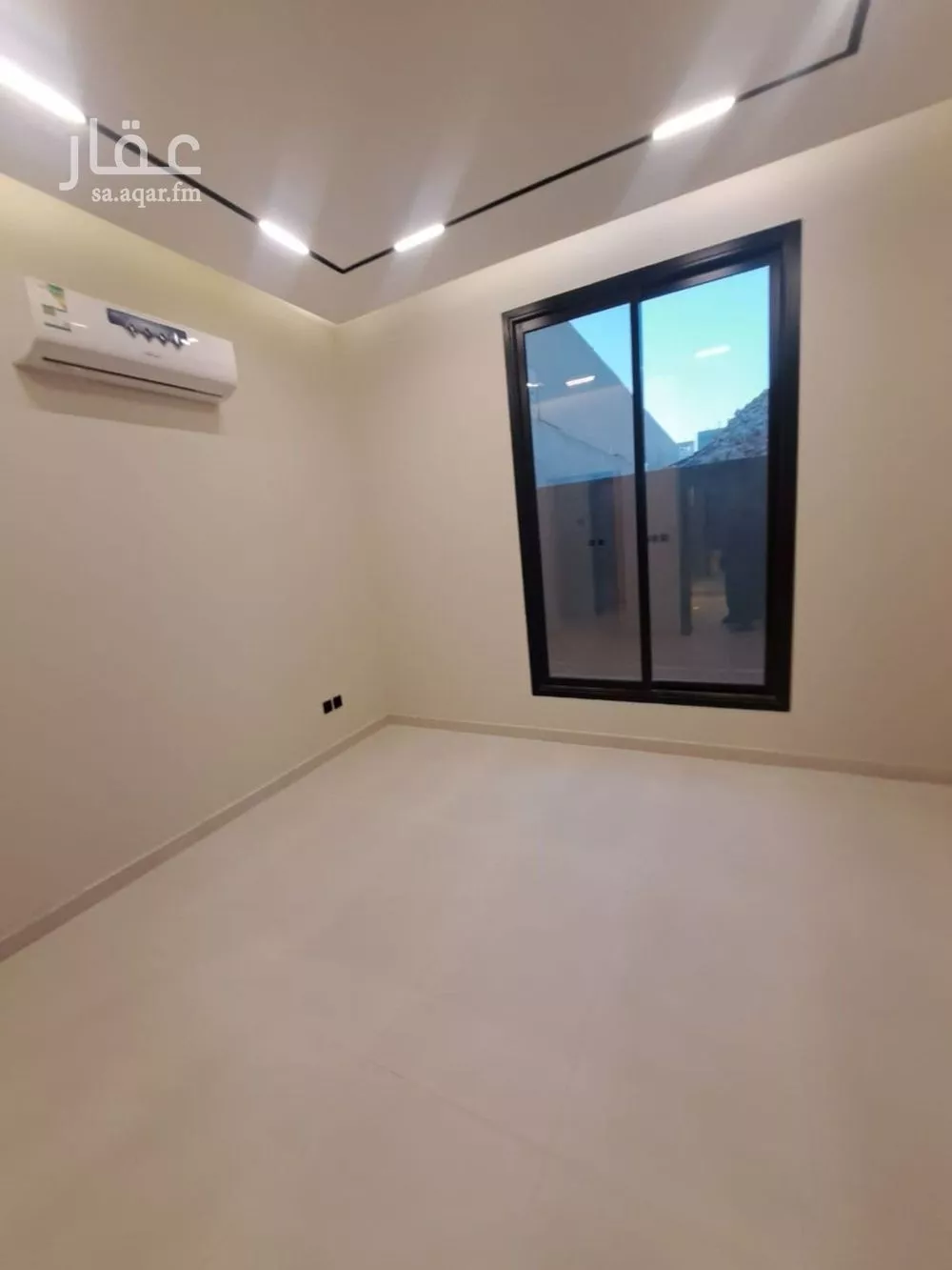 5 bedroom villa in Al Narjis 5