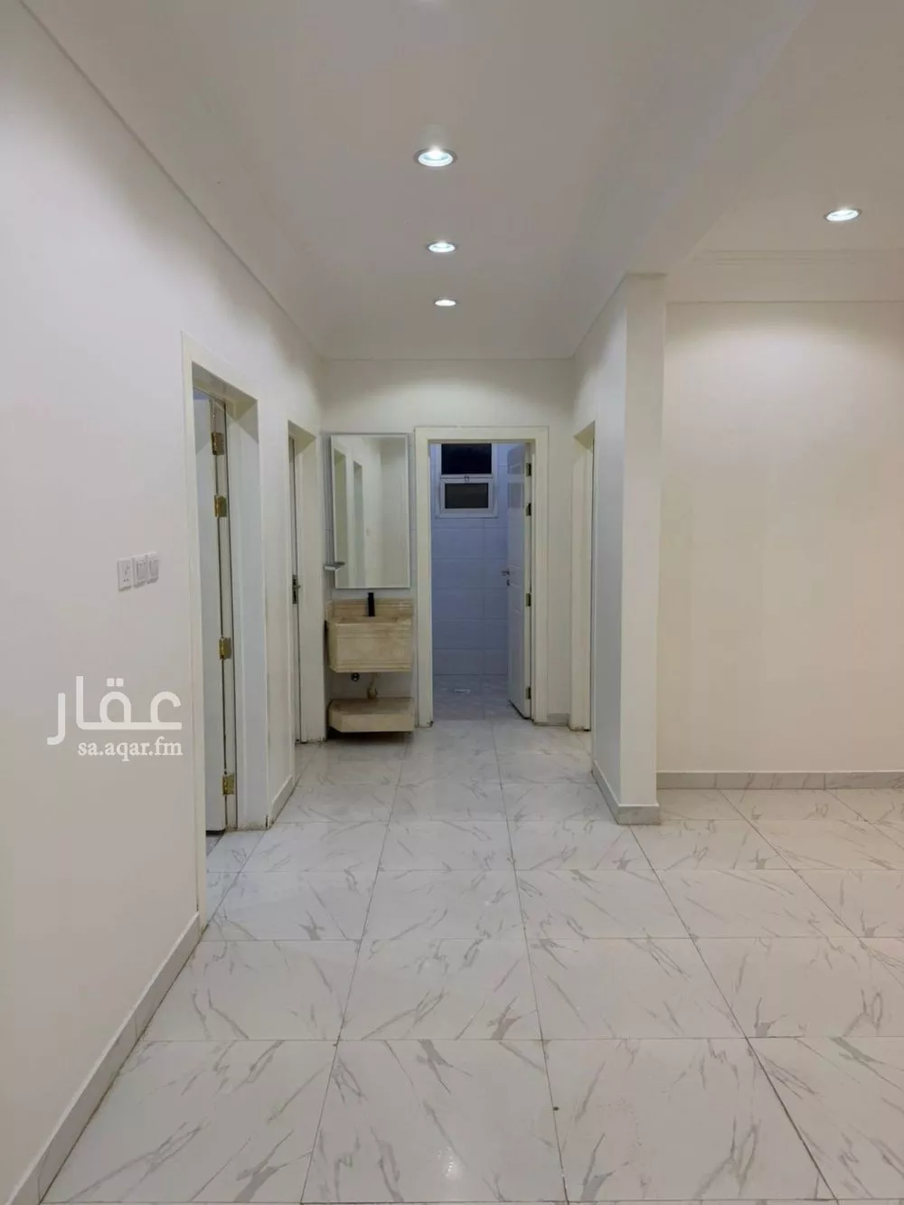 2 bedroom floor in Al Mahdiyyah 4