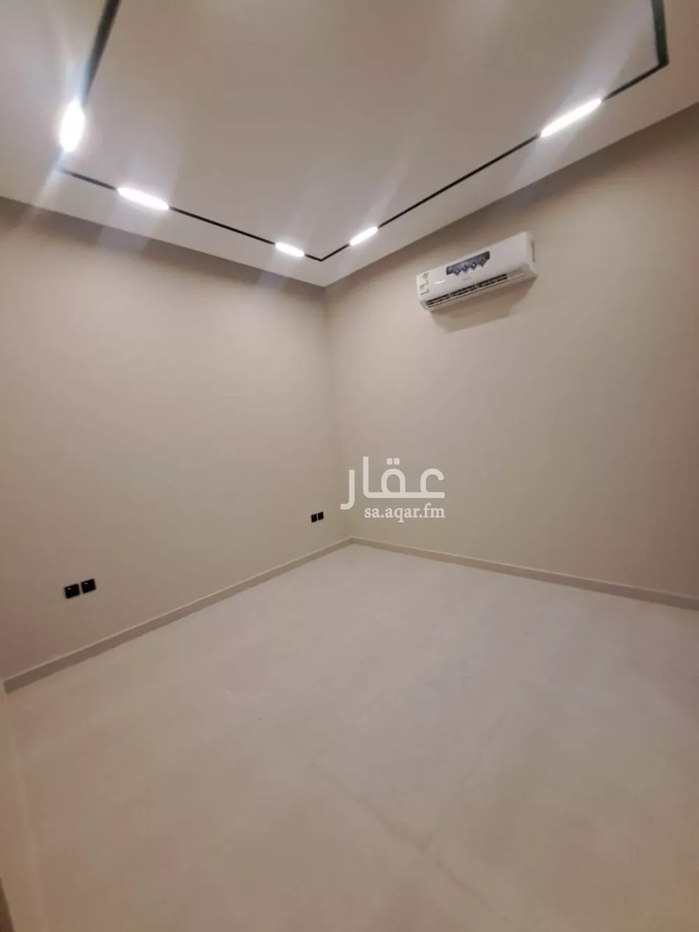 5 bedroom villa in Al Narjis 2
