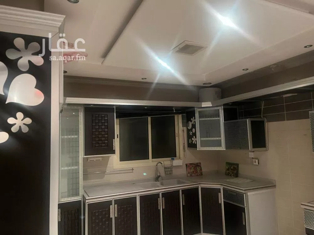 3 bedroom floor in Al Yasmin 5
