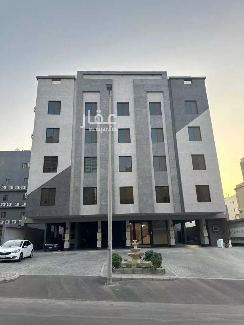 شقة 5 غرف في الريان 1