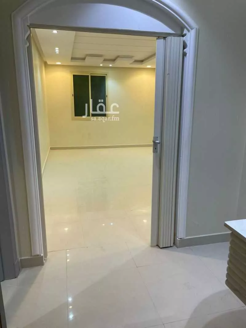 4 bedroom floor in Al Aqiq 3