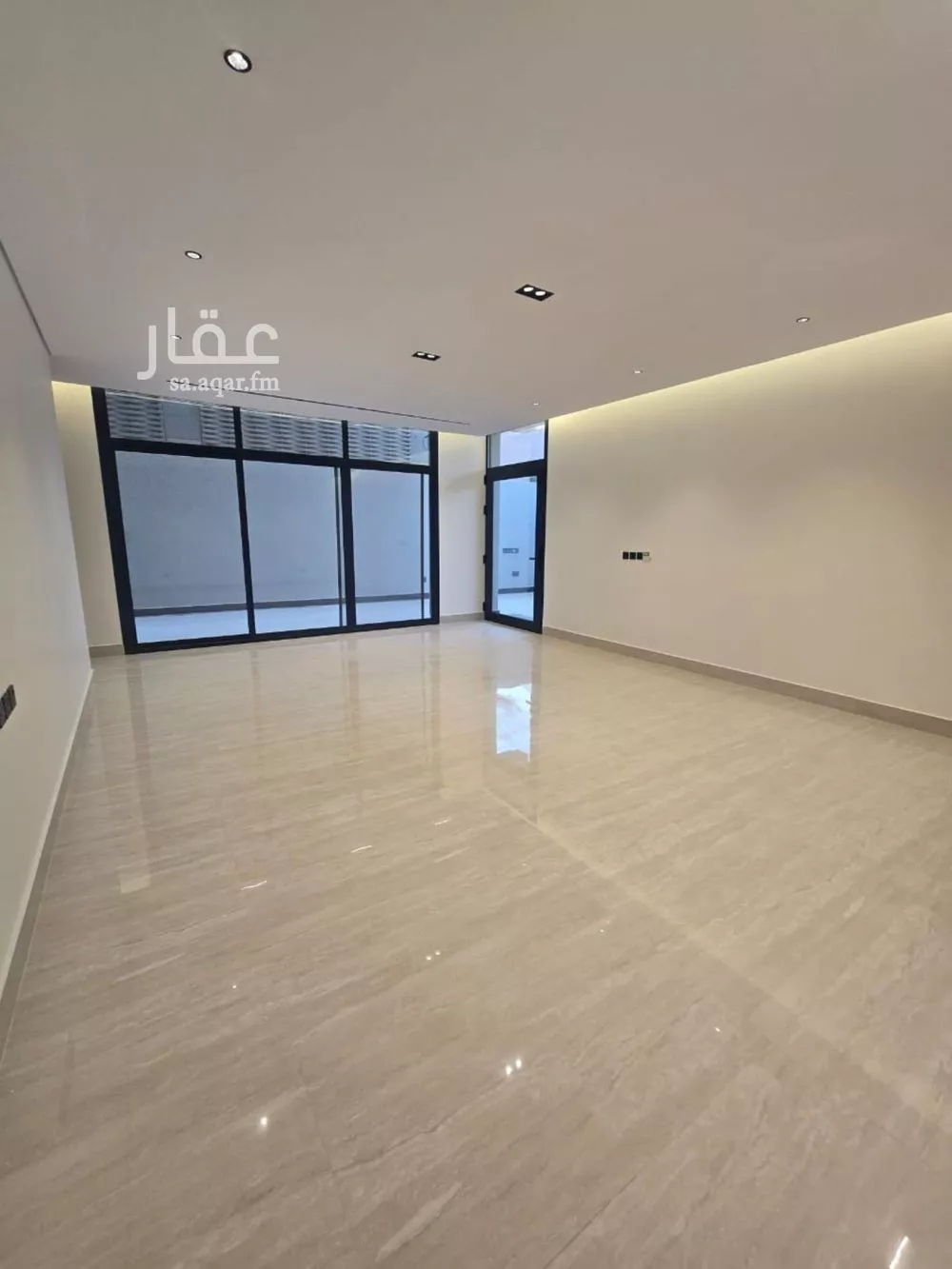 5 bedroom villa in Al Nakheel, Riyadh 13