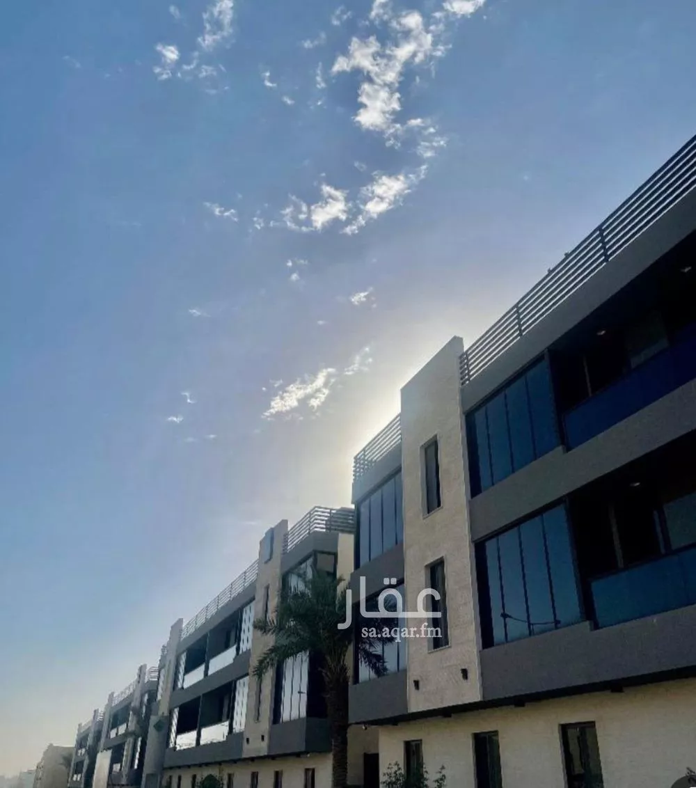 3 bedroom apartment in Al Malqa 1