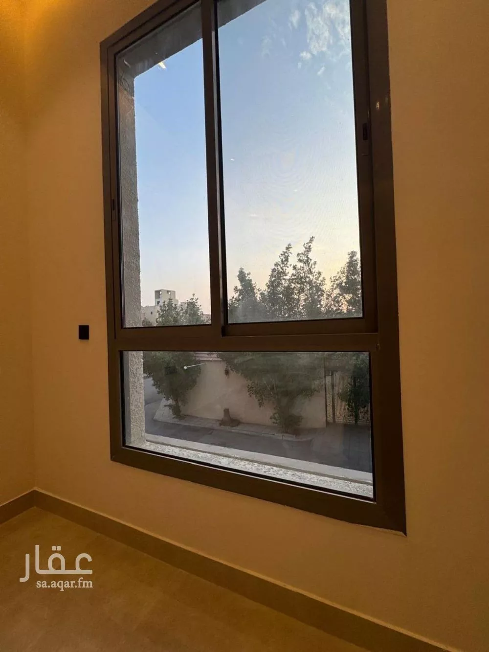 3 bedroom apartment in Al Yarmouk 5