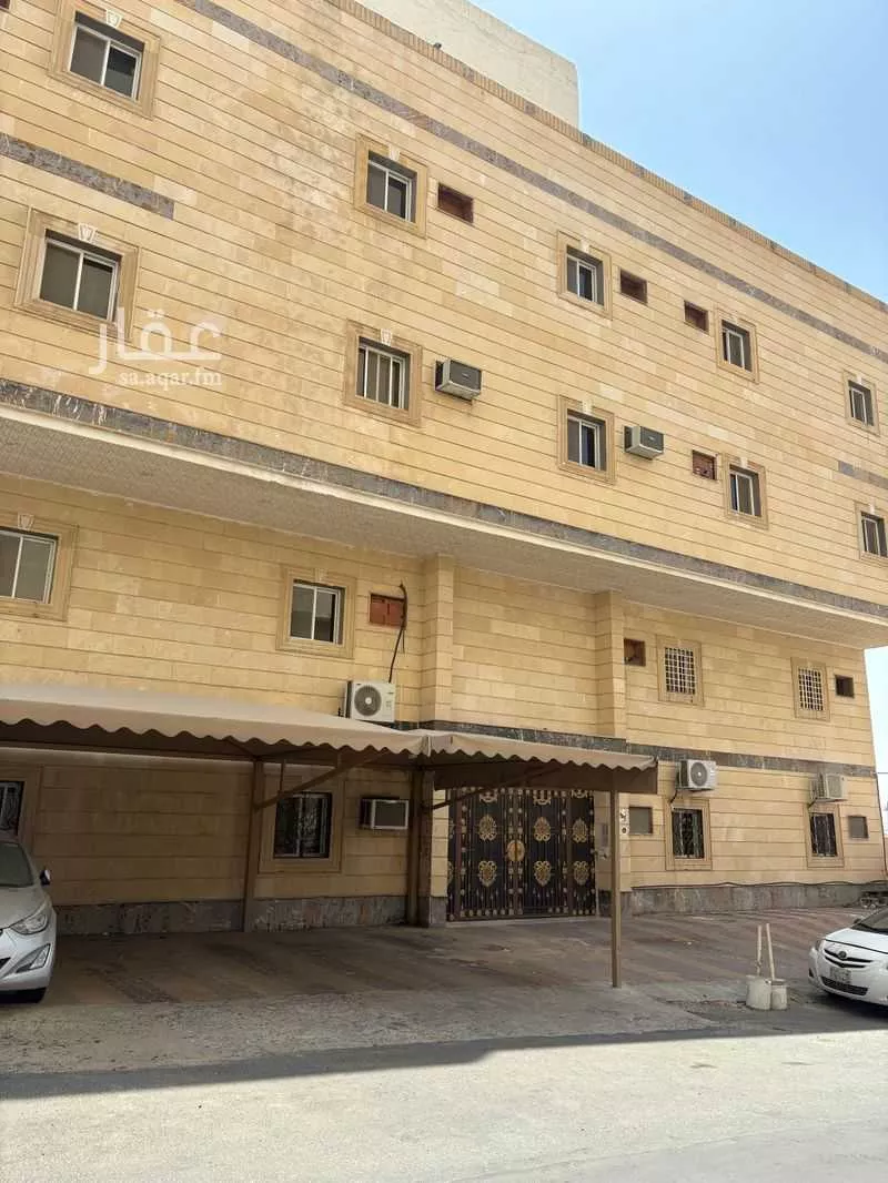 4 bedroom apartment in Batha Quraysh 1
