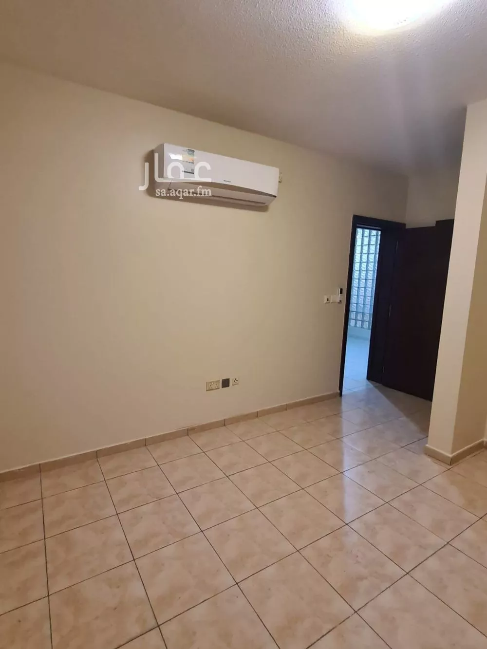 6 bedroom apartment in As Suwaidi 5
