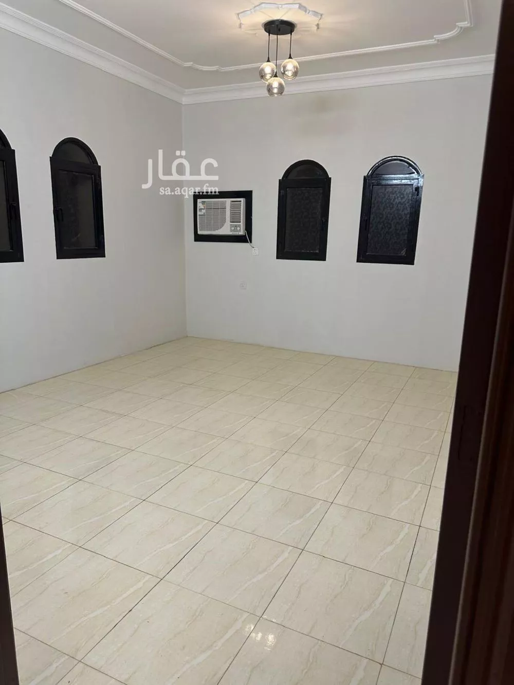 شقة 3 غرف في الروضة 2