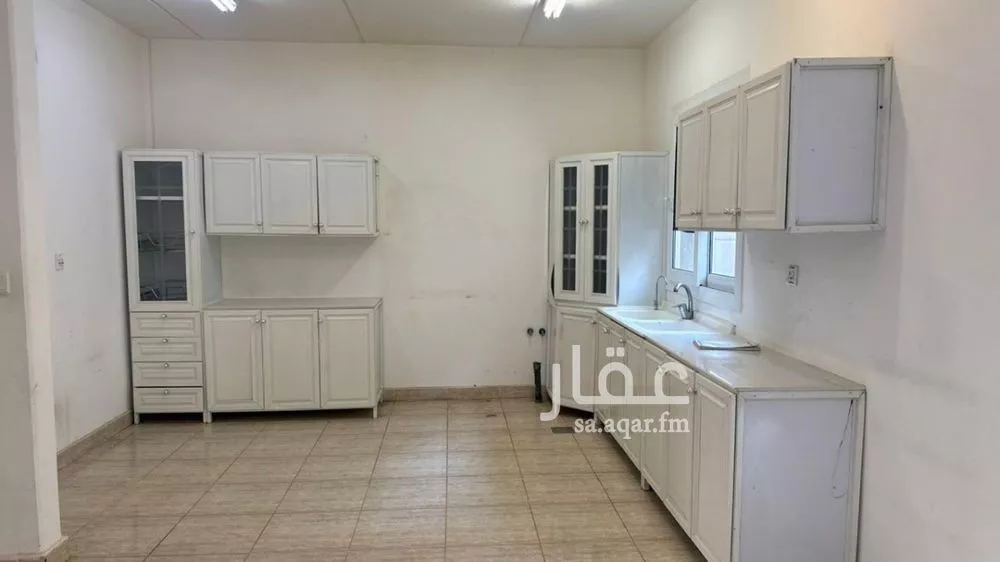 فيلا 5 غرف في الرياض 4