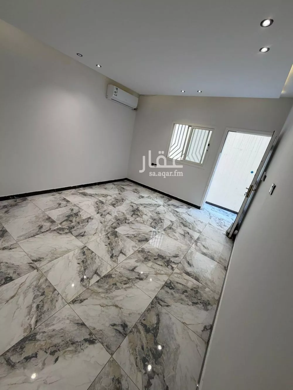 شقة 1 غرف في الازدهار 4