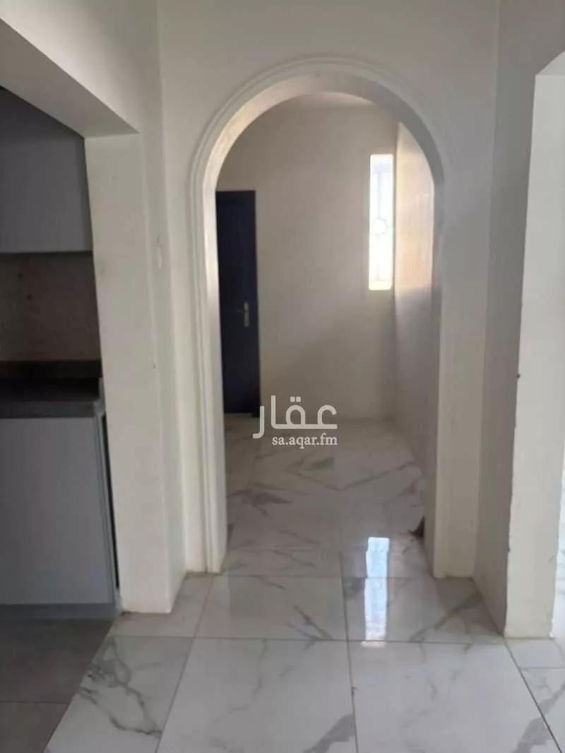 3 bedroom floor in Al Olaya 4