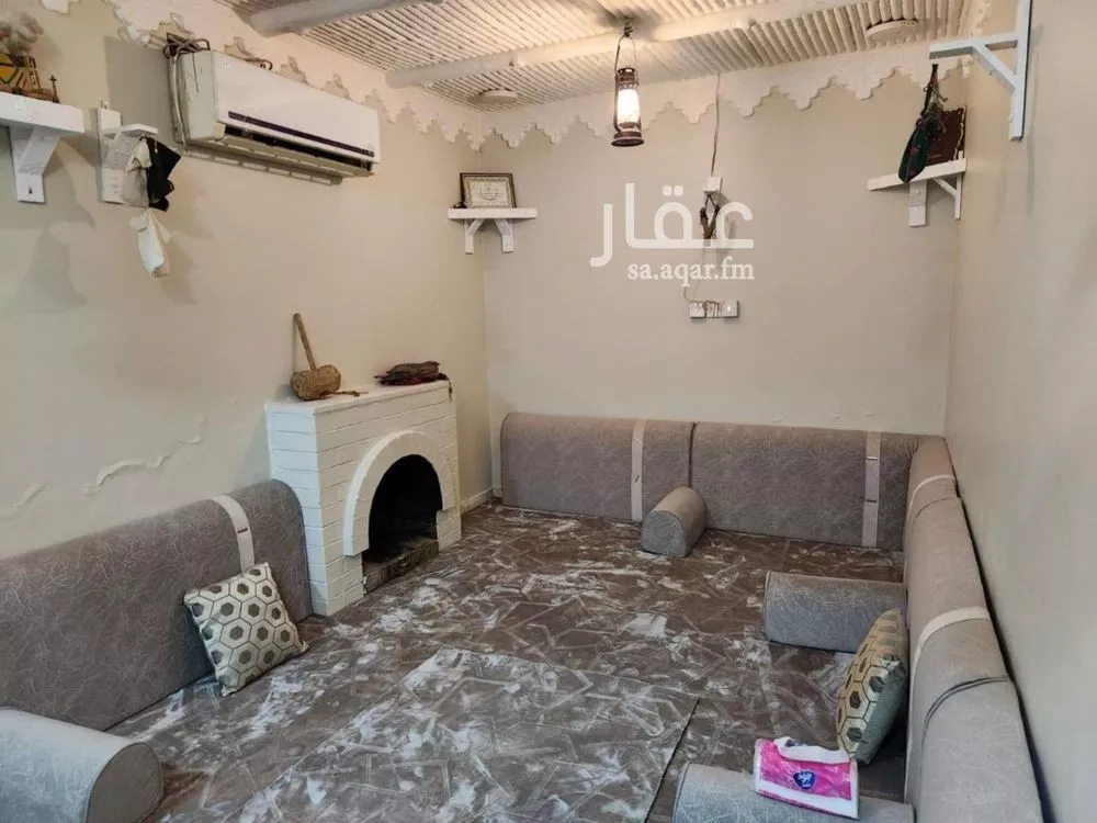 10 bedroom villa in Dhahrat Laban 2