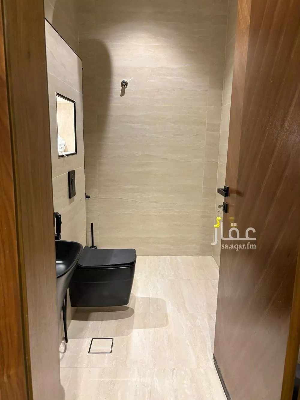 دور 5 غرف في العارض 4