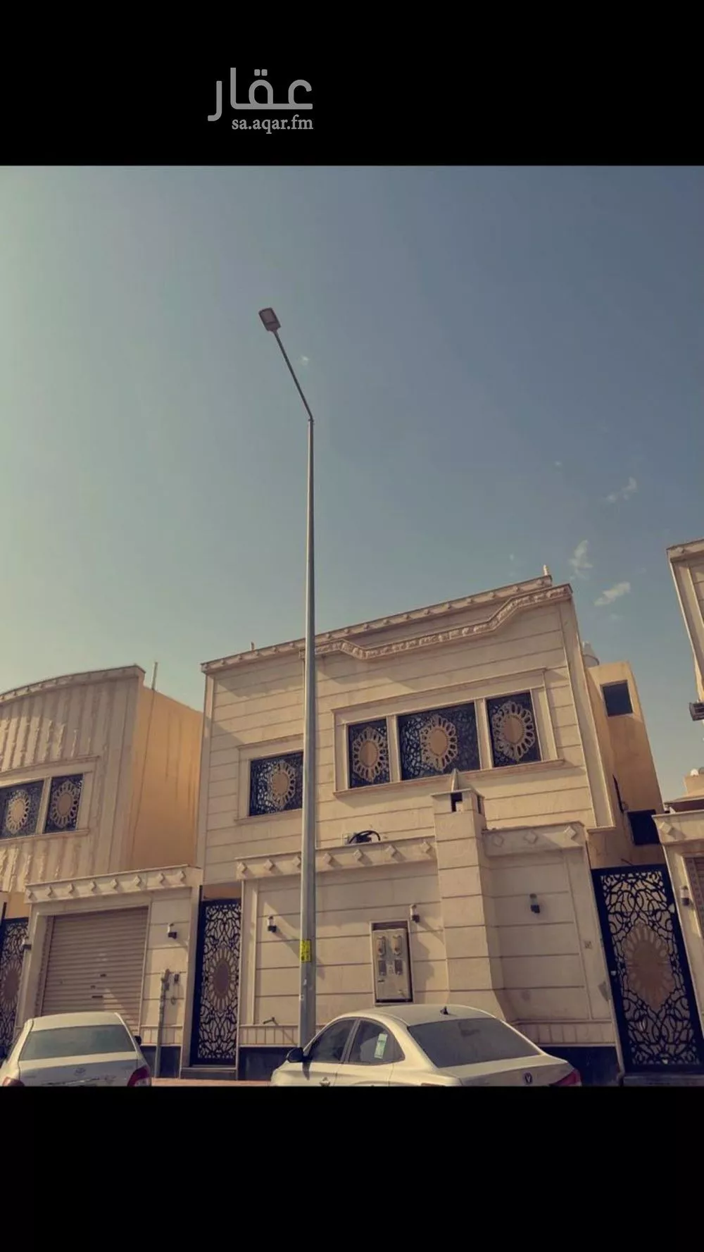 فيلا 7 غرف في عكاظ