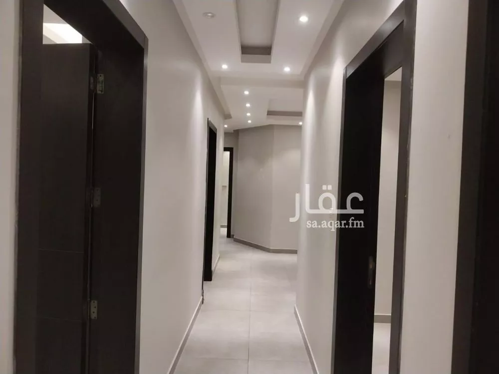 4 bedroom apartment in Qurtubah, Riyadh 8