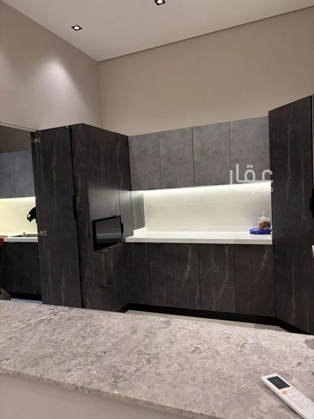 دور 5 غرف في العارض 2