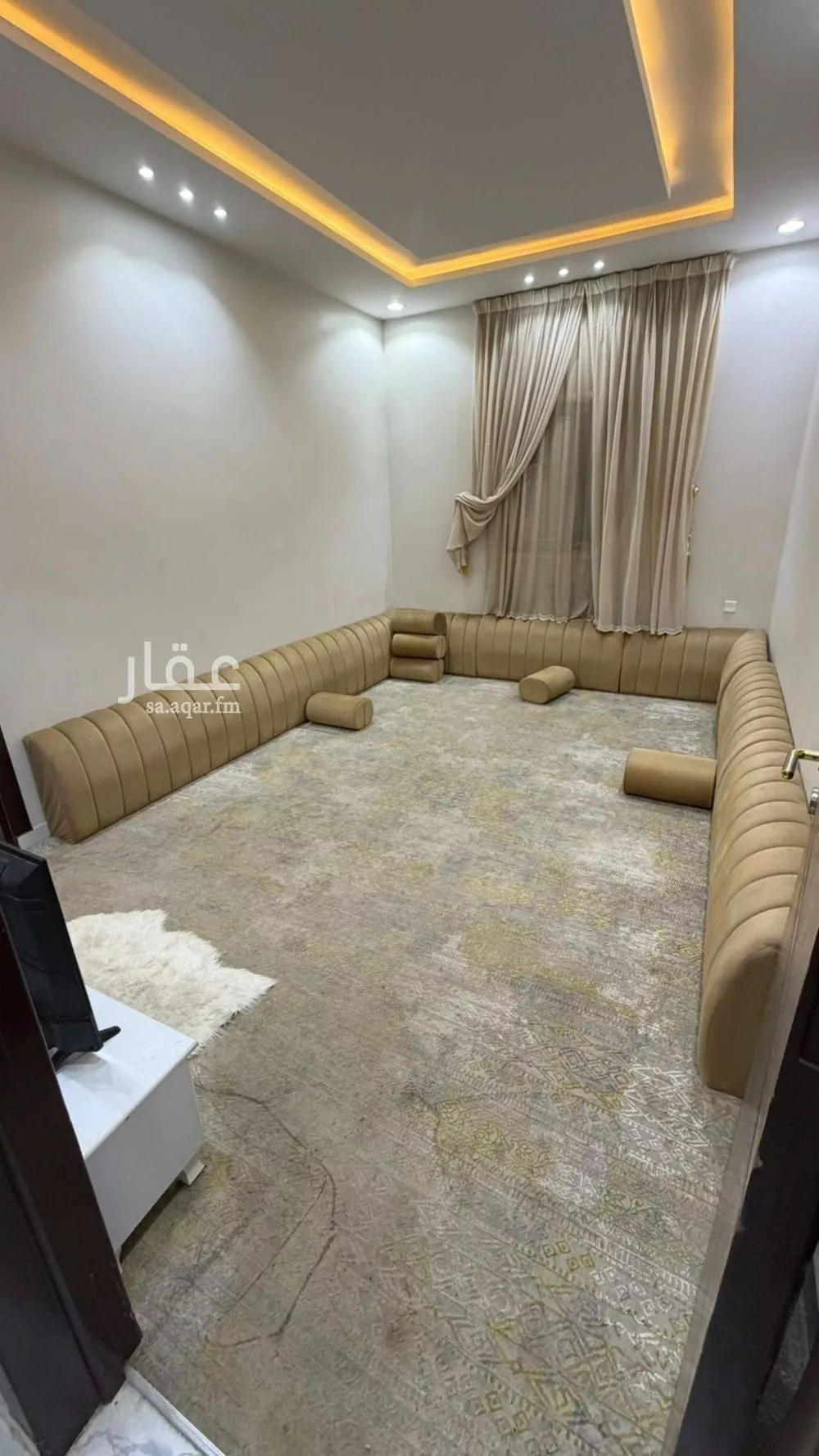 5 bedroom villa in Al Rimal 3