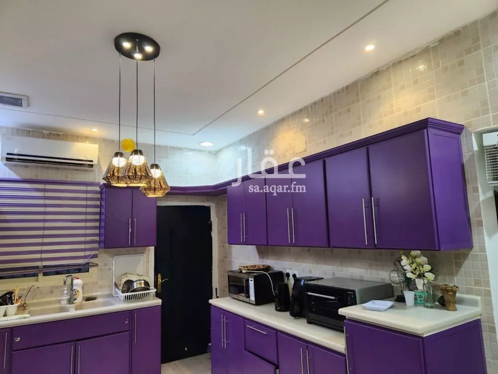 10 bedroom villa in Dhahrat Laban 4