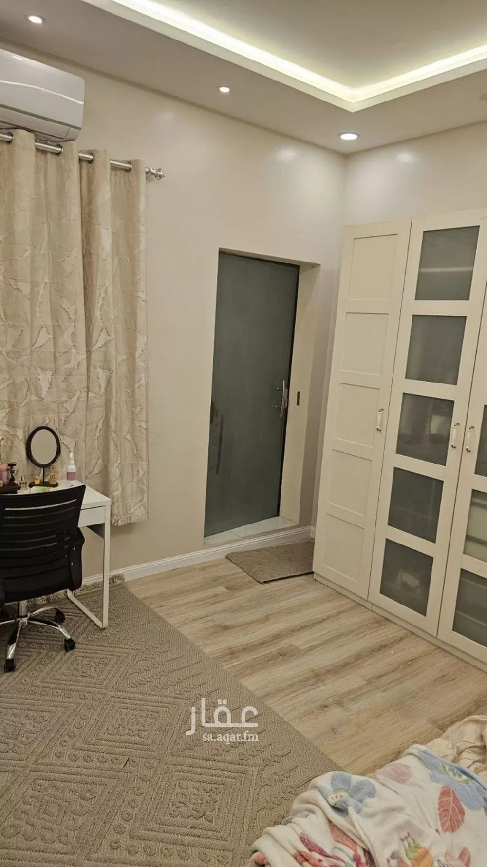 فيلا 15 غرف في الرمال 5