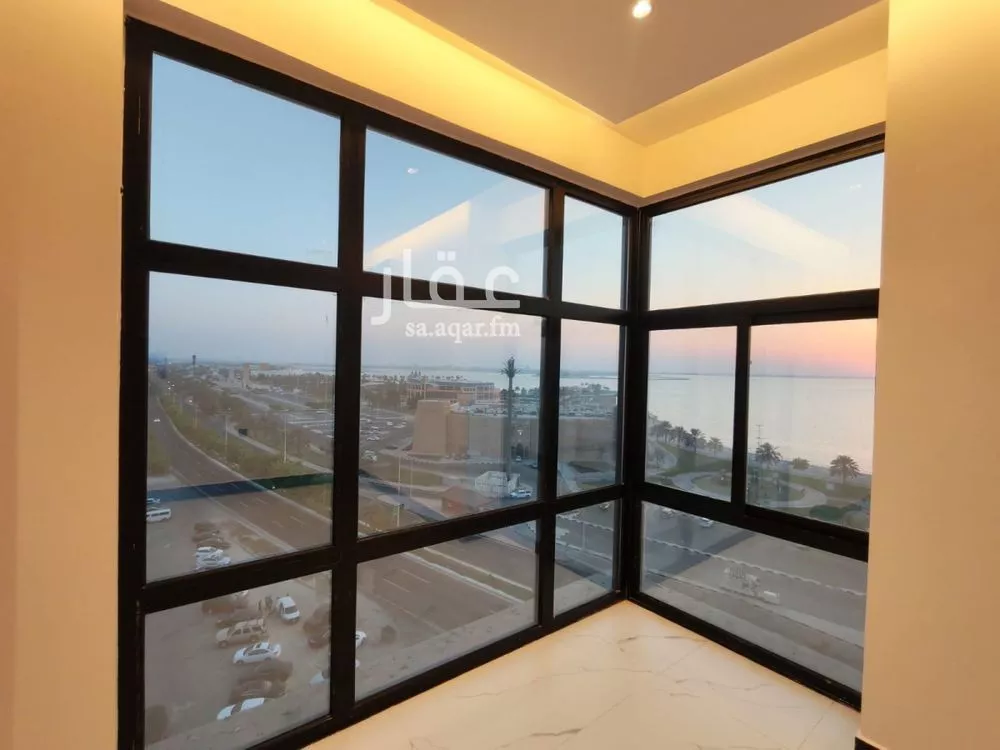 شقة 5 غرف في الشاطئ الغربي 3