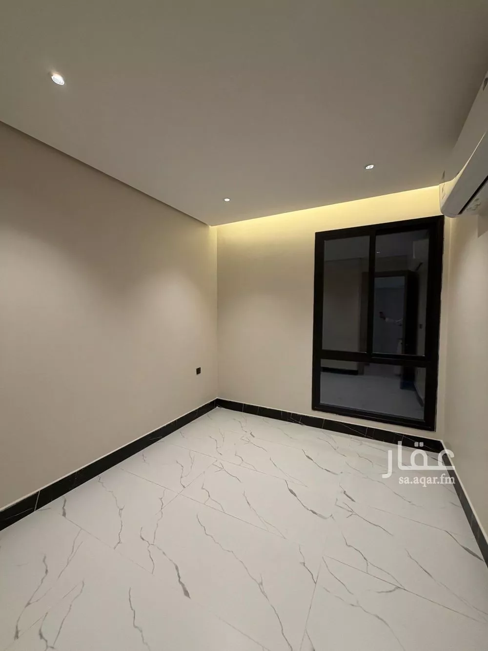 5 bedroom apartment in Ash Shati Al Gharbi 5