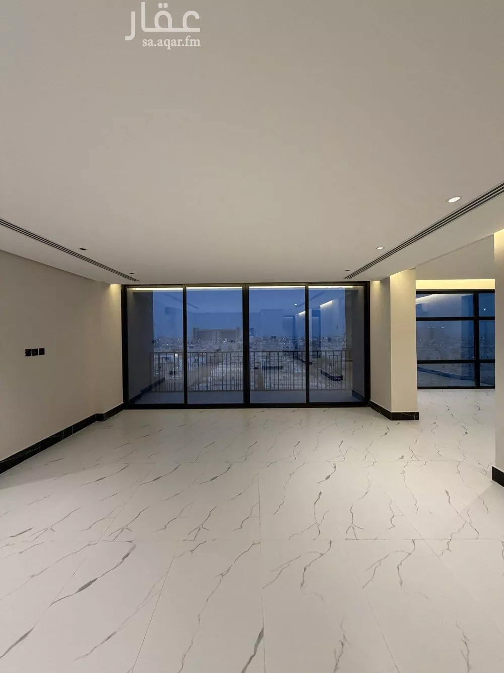 شقة 5 غرف في الشاطئ الغربي 5