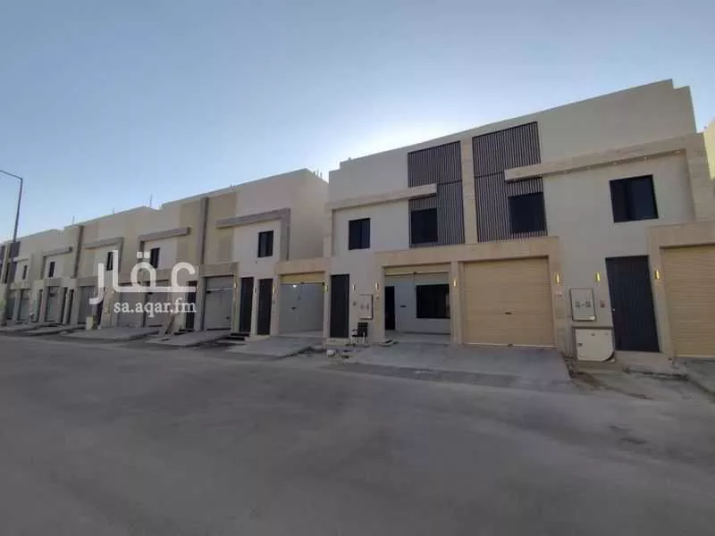 فيلا 5 غرف في عكاظ 2