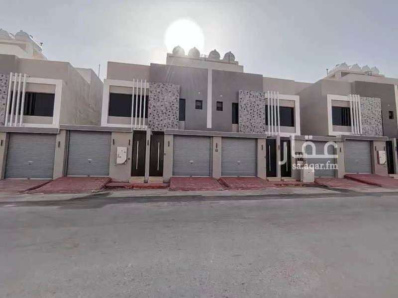 فيلا 5 غرف في بدر 3