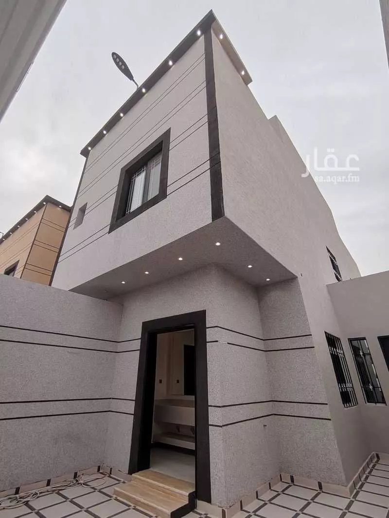 فيلا 5 غرف في بدر 5