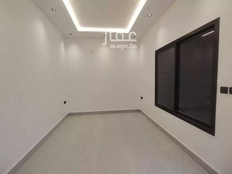 5 bedroom villa in Badr 4