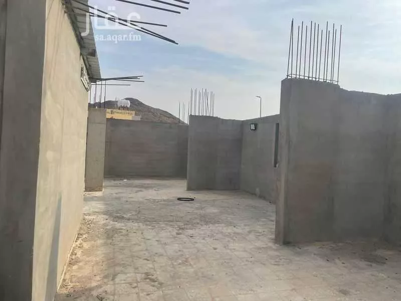 عمارة 662 م² في كتانة 4