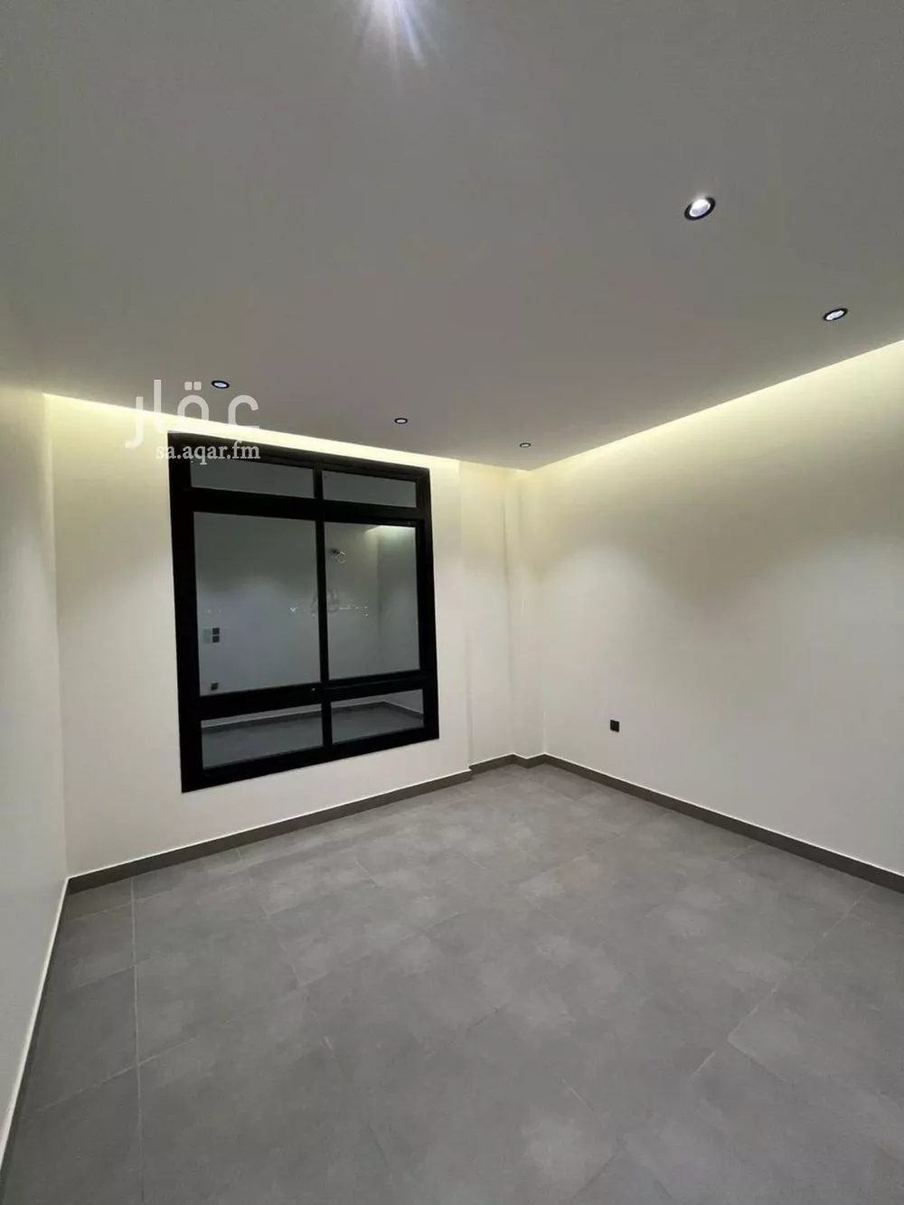 شقة 4 غرف في النعيم 4