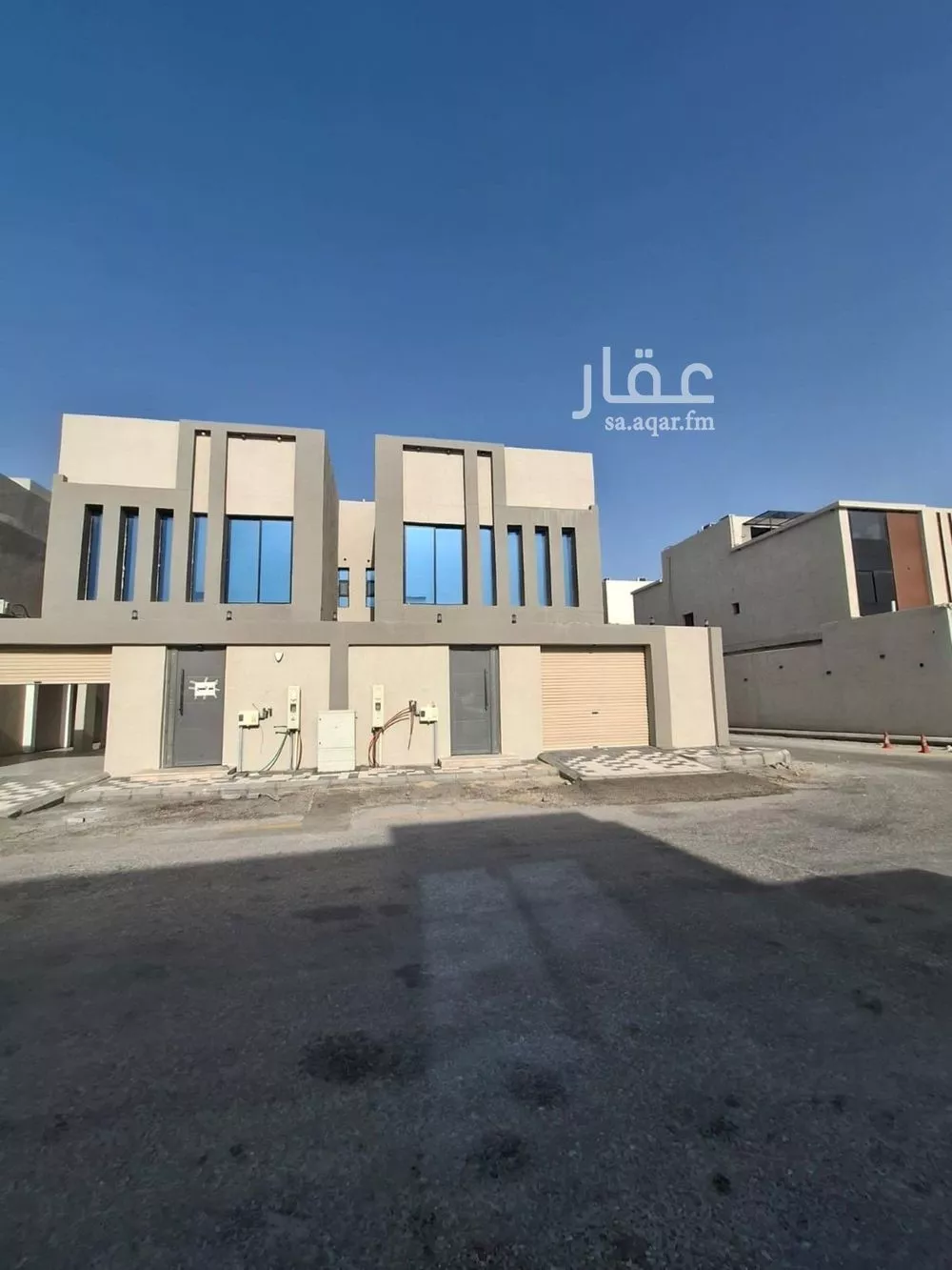 فيلا 7 غرف في الامواج