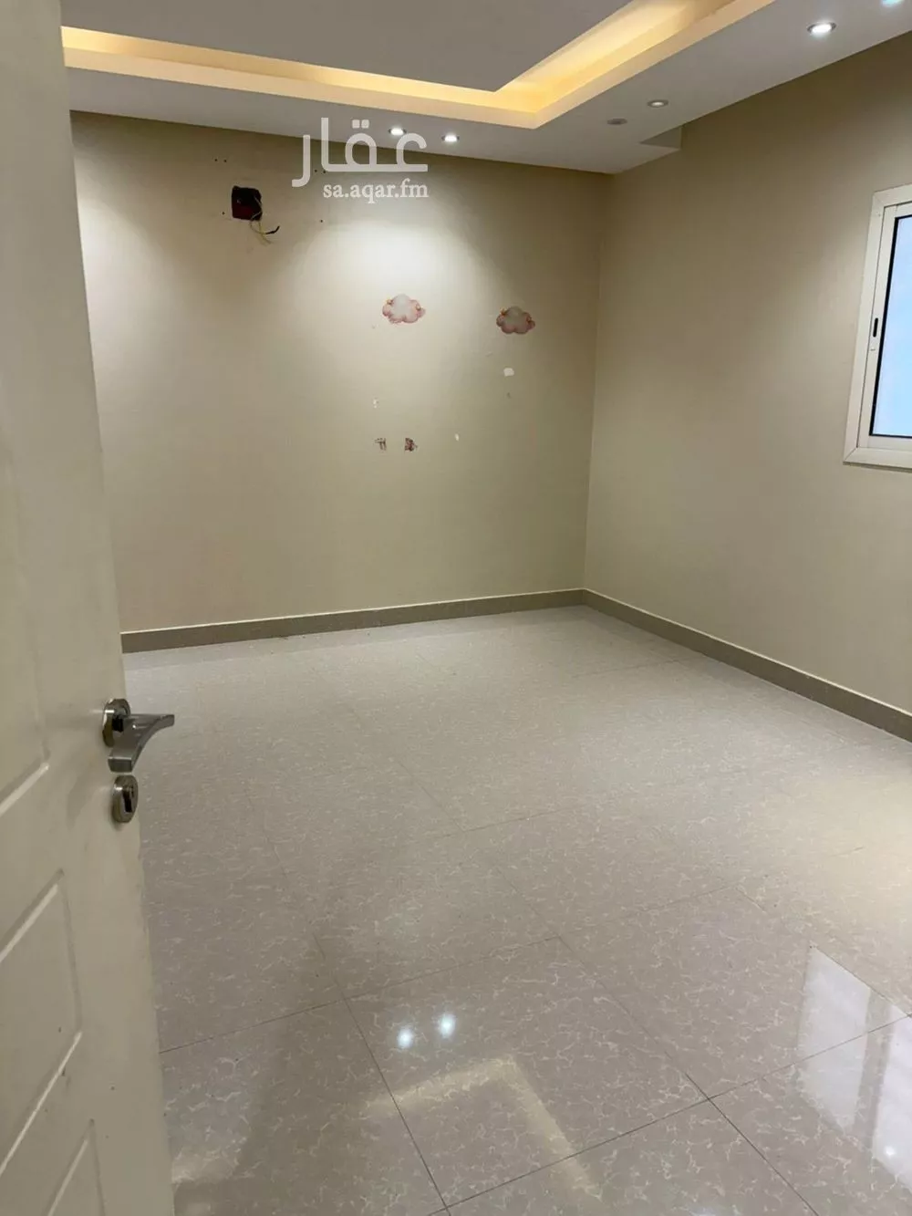 دور 4 غرف في النرجس 4