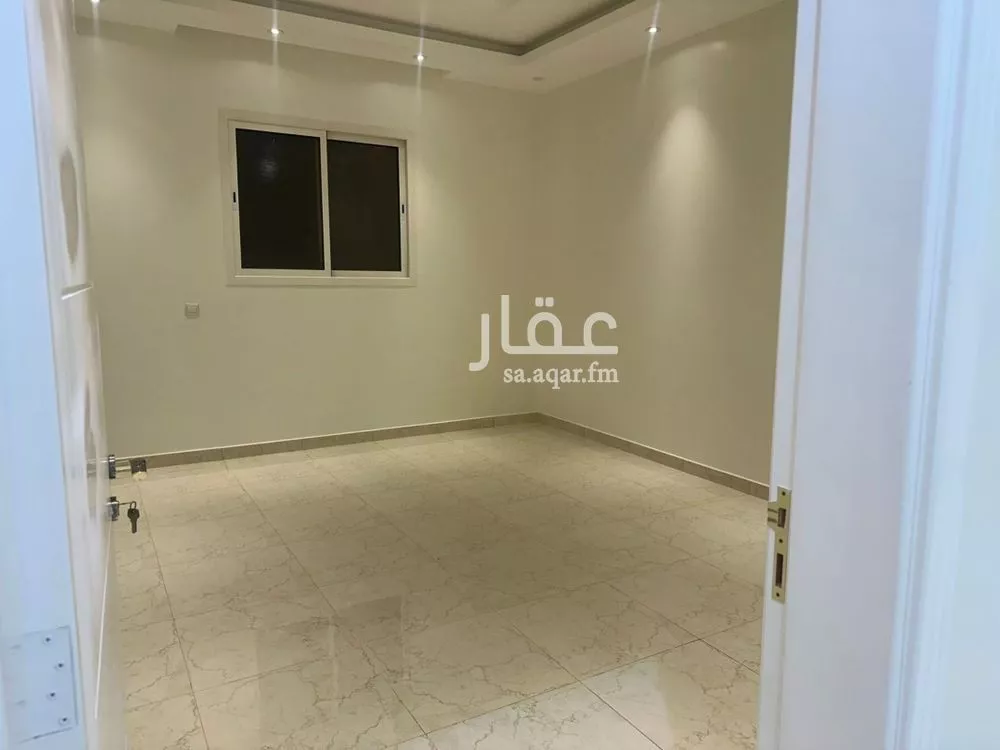 دور 3 غرف في العارض 4