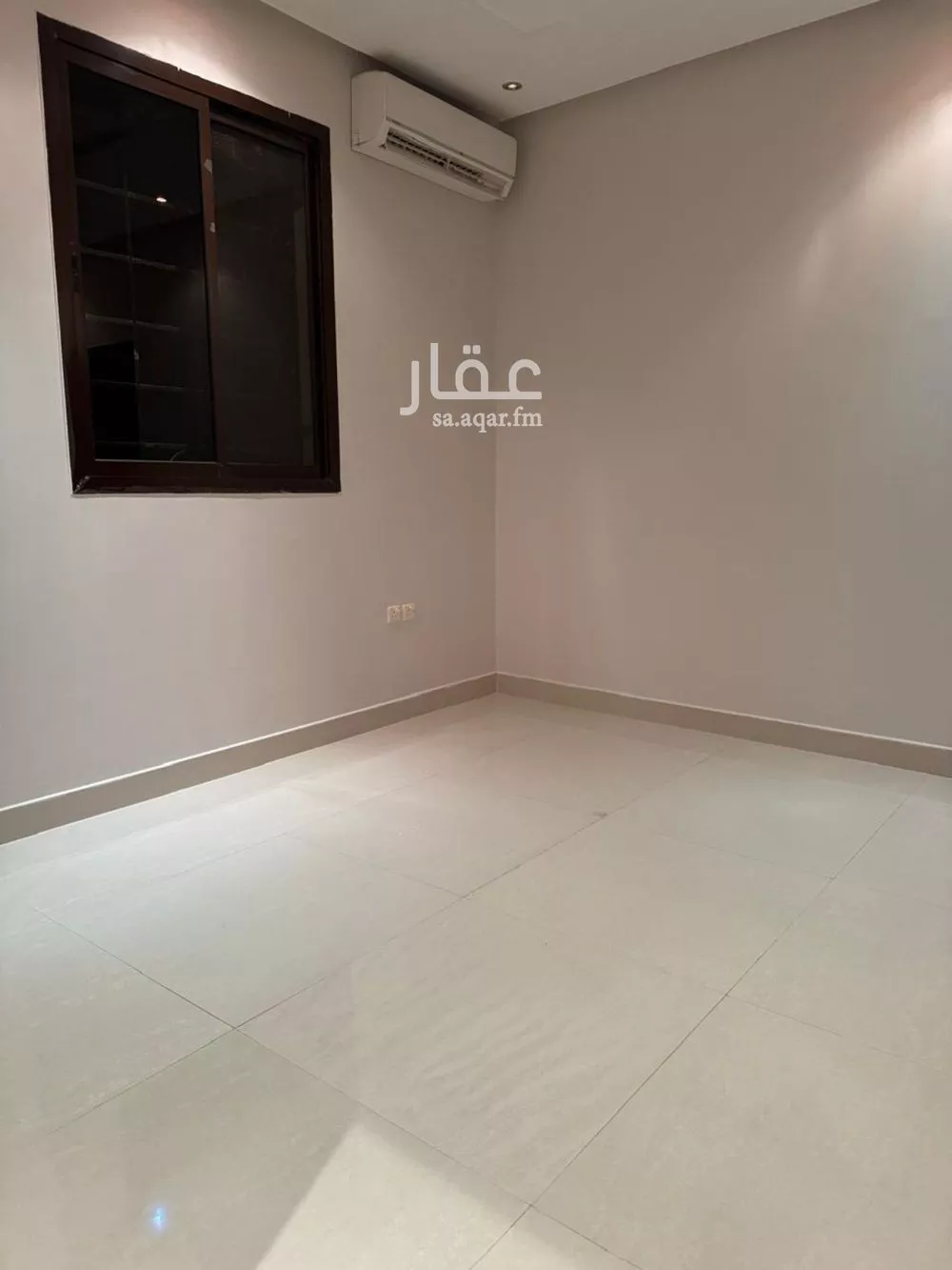 فيلا 10 غرف في الياسمين 2