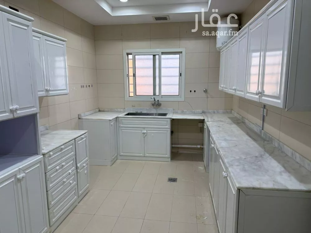 دور 4 غرف في النرجس 1