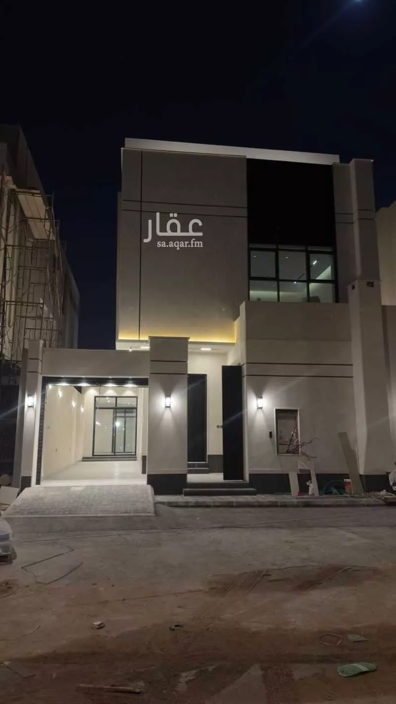 فيلا 4 غرف في الرمال 5