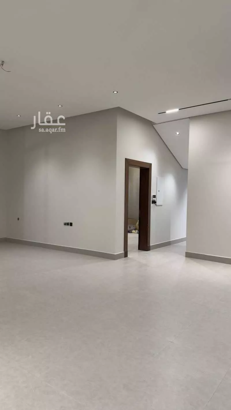 فيلا 4 غرف في الرمال 4