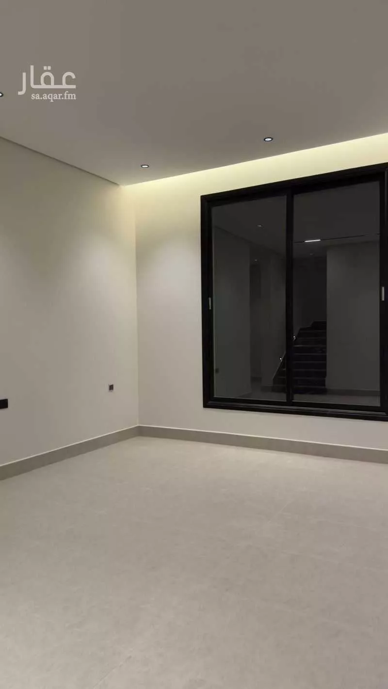 فيلا 4 غرف في الرمال 2