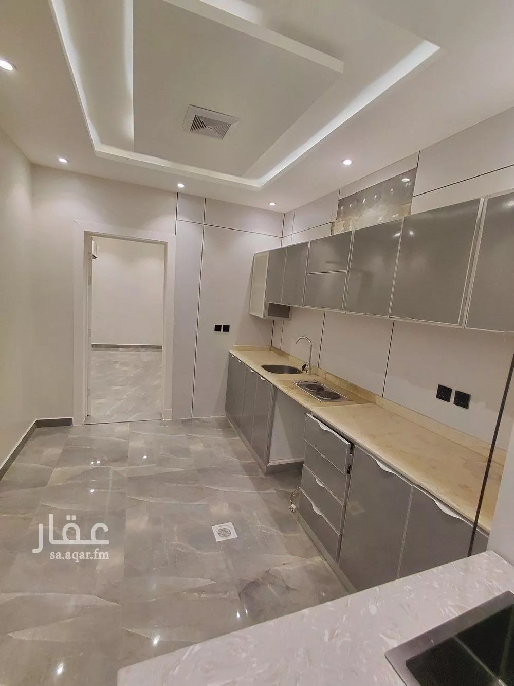 1 bedroom apartment in Al Aqiq 3