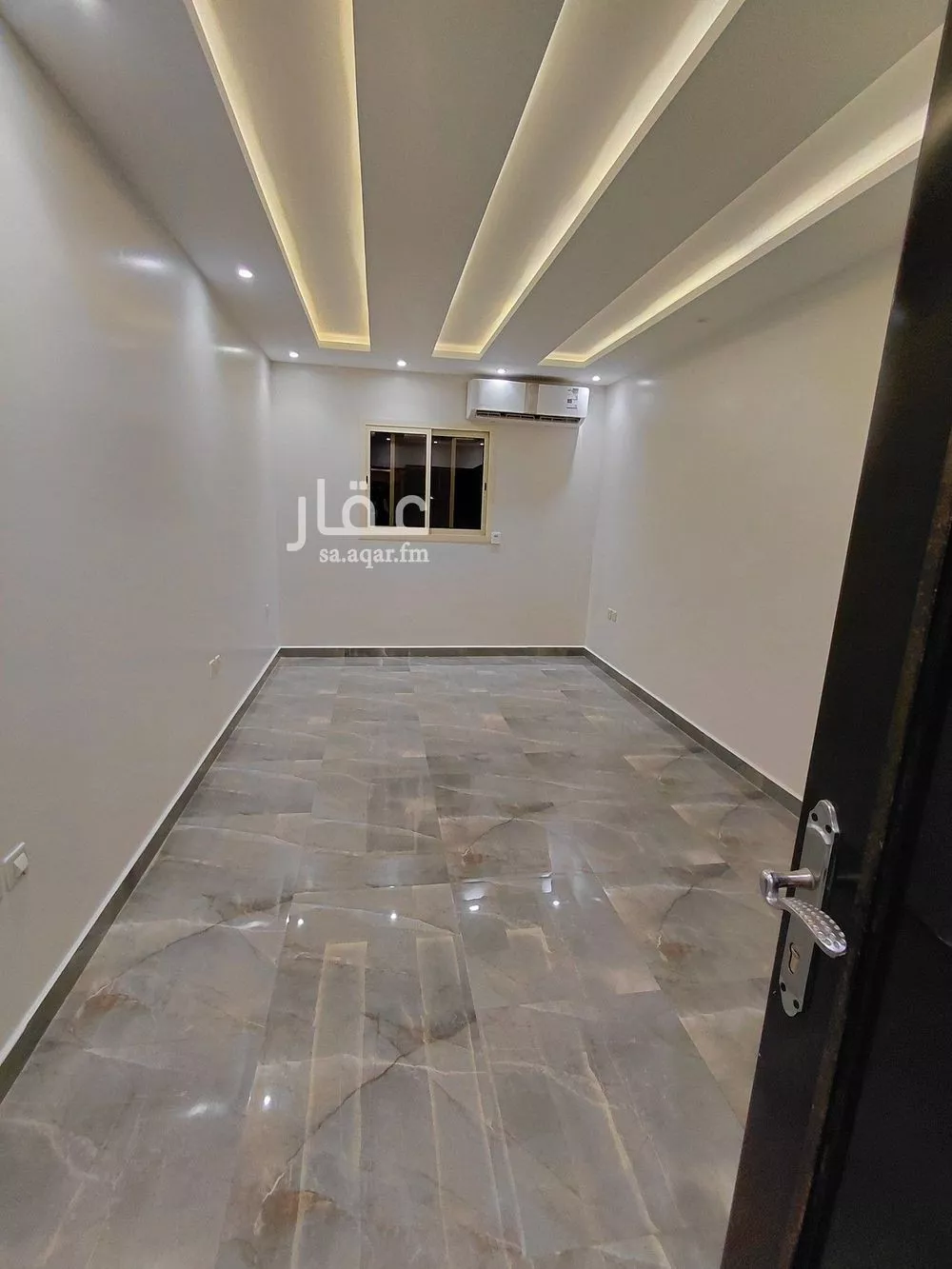 شقة 1 غرف في العقيق 2