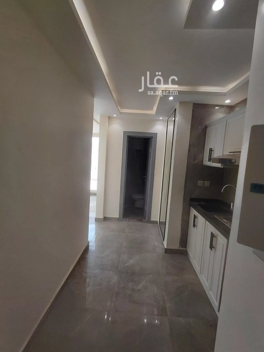 شقة 1 غرف في العقيق 2