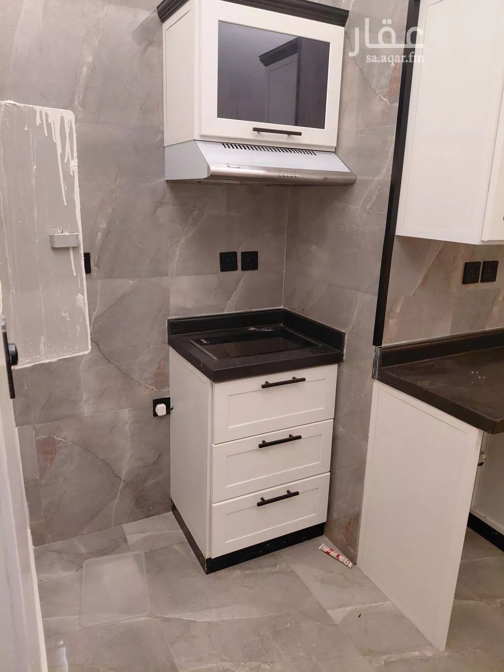 1 bedroom apartment in Hittin 3